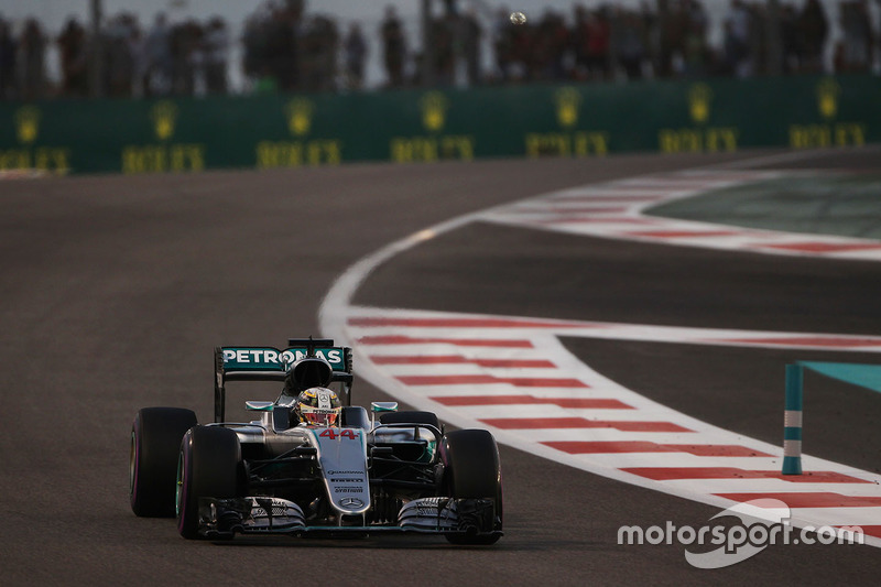 Abu Dhabi, Abu Dhabi: Lewis Hamilton (Mercedes)