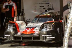 #2 Porsche Team Porsche 919 Hybrid: Timo Bernhard, Earl Bamber, Brendon Hartley