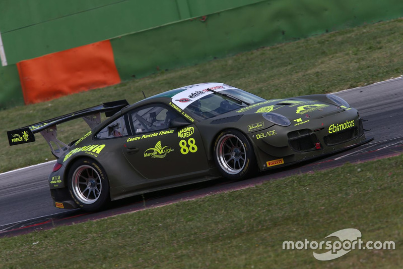 Porsche 997 GT3 R #88: Venerosi-BAccani, Ebimotors