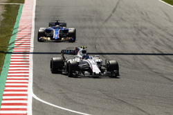 Lance Stroll, Williams FW40, Marcus Ericsson, Sauber C36