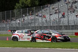 Attila Tassi, M1RA, Honda Civic TCR; Dusan Borkovic, GE-Force, Alfa Romeo Giulietta TCR