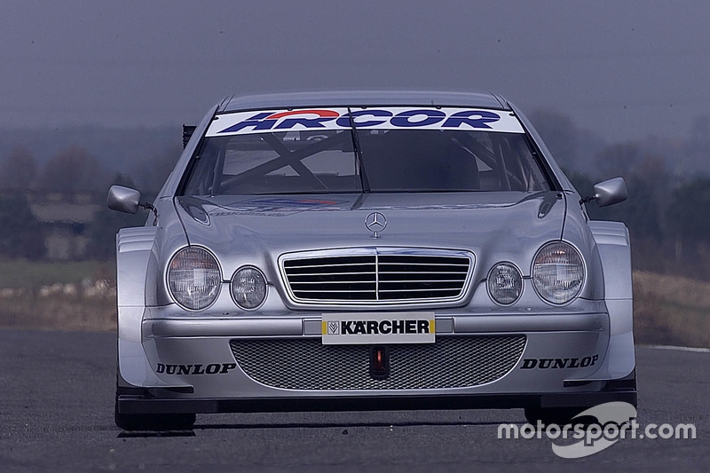Bernd Schneider and Klaus Ludwig, uji coba Mercedes CLK, HWA AG