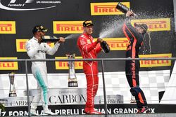 Podium: Race winner Lewis Hamilton, Mercedes AMG, second place Sebastian Vettel, Ferrari, third place Daniel Ricciardo, Red Bull Racing