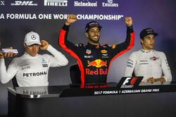 Valtteri Bottas, Mercedes AMG F1, Daniel Ricciardo, Red Bull Racing and Lance Stroll, Williams in the Press Conference