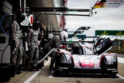 #2 Porsche Team, Porsche 919 Hybrid: Timo Bernhard, Earl Bamber, Brendon Hartley