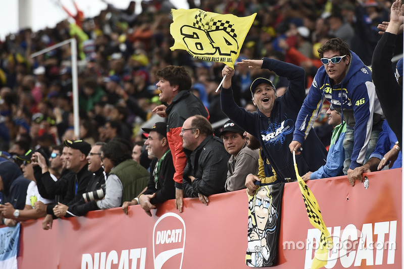 Fans