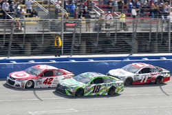 Kyle Larson, Chip Ganassi Racing Chevrolet leads Kyle Busch, Joe Gibbs Racing Toyota and Denny Hamli