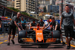 The car of Jenson Button, McLaren MCL32