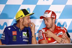 Valentino Rossi, Yamaha Factory Racing, Andrea Dovizioso, Ducati Team