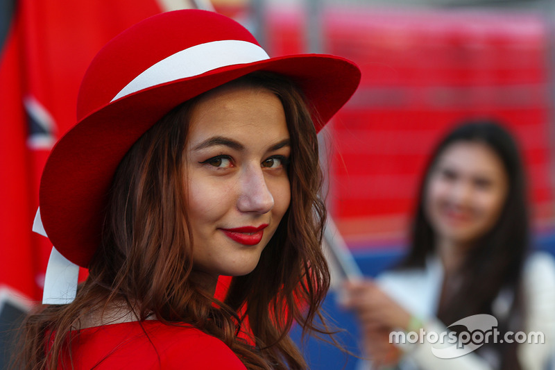 Grid girl