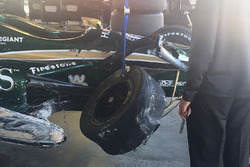 J.R. Hildebrand, Ed Carpenter Racing Chevrolet después del choque