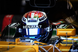 Nicholas Latifi, Renault Sport F1 Team RS17