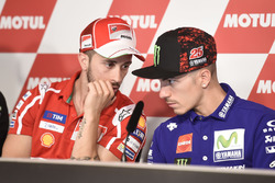 Andrea Dovizioso, Ducati Team, Maverick Viñales, Yamaha Factory Racing
