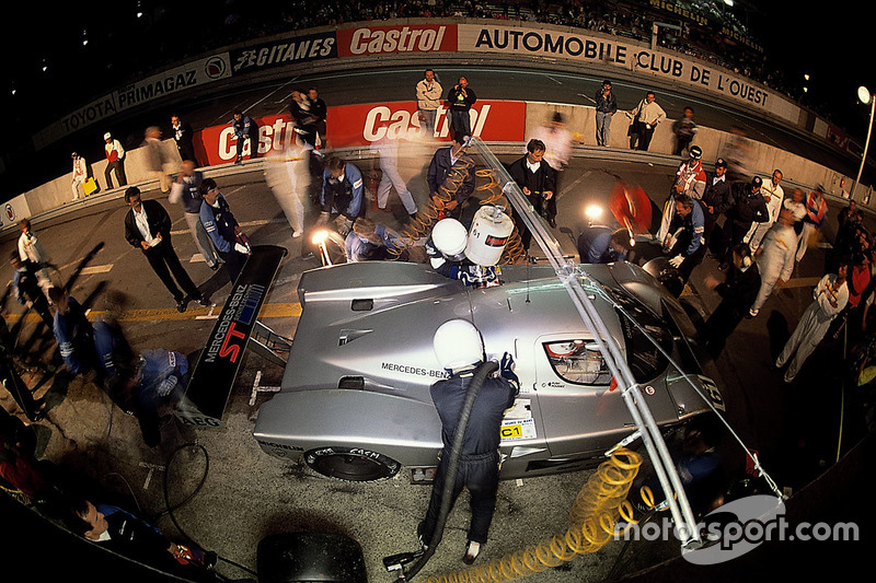 #61 Team Sauber Mercedes, Sauber C9 Mercedes-Benz: Mauro Baldi, Kenny Acheson, Gianfranco Brancatell