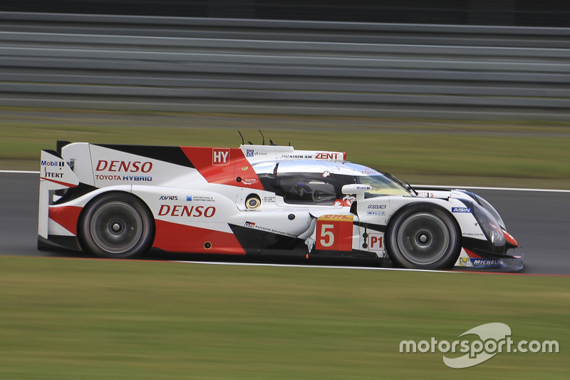 #5 Toyota Racing, Toyota TS050 Hybrid: Anthony Davidson, Sébastien Buemi, Kazuki Nakajima