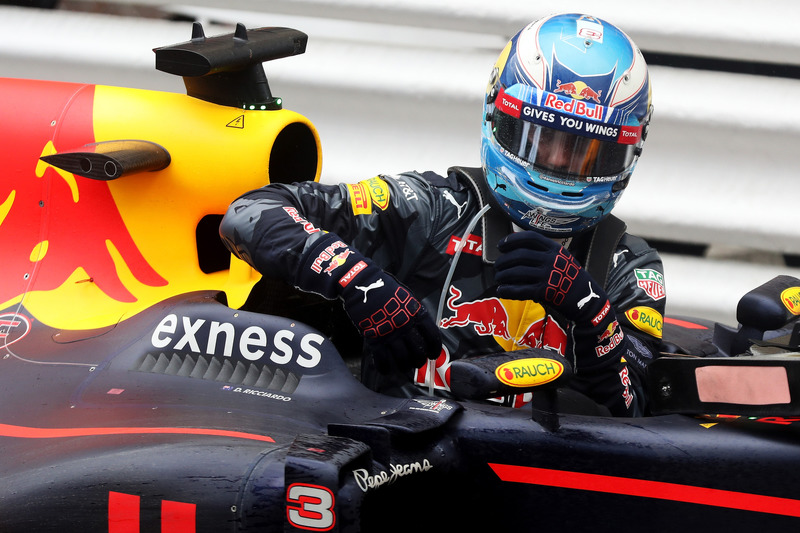 Daniel Ricciardo, Red Bull Racing climbs out of his car in parc ferme