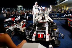 Race winners #1 Porsche Team Porsche 919 Hybrid: Timo Bernhard, Mark Webber, Brendon Hartley