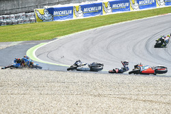 Jack Miller, Marc VDS, Loris Baz, Avintia Racing, Alvaro Bautista, Aprilia Racing Team Gresini crash