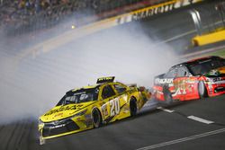 Matt Kenseth, Joe Gibbs Racing Toyota crash