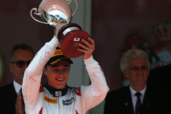 Le vainqueur Artem Markelov, RUSSIAN TIME