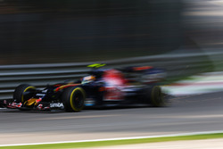 Carlos Sainz Jr., Scuderia Toro Rosso STR11