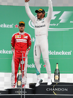 Race winner Lewis Hamilton, Mercedes AMG F1 celebrates on the podium