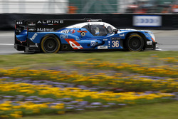 #36 Signatech Alpine A460: Gustavo Menezes, Nicolas Lapierre, Stéphane Richelmi