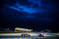 #41 Greaves Motorsport Ligier JSP2 Nissan: Memo Rojas, Julien Canal, Nathanael Berthon and #1 Porsche Team Porsche 919 Hybrid: Timo Bernhard, Mark Webber, Brendon Hartley