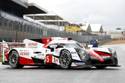 #5 Toyota Racing, Toyota TS050 Hybrid: Anthony Davidson, Sébastien Buemi, Kazuki Nakajima