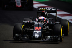 Jenson Button, McLaren MP4-31