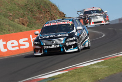 Todd Kelly and Matt Campbell, Nissan Motorsports