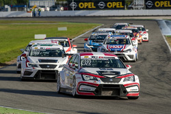 Lukas Niedertscheider, HP Racing, SEAT Leon TCR