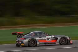84 AMG-Team HTP Motorsport, Mercedes-AMG GT3: Dominik Baumann, Jazeman Jaafar, Maximilian Buhk