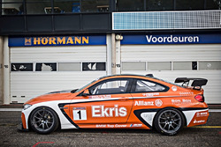Ekris M4 GT4