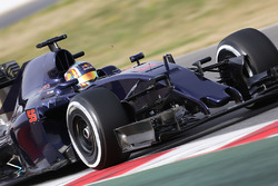Carlos Sainz Jr., Scuderia Toro Rosso STR11