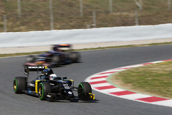 Kevin Magnussen, Renault Sport F1 Team R.S.16