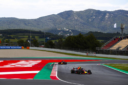 Max Verstappen, Red Bull Racing RB14, Daniel Ricciardo, Red Bull Racing RB14