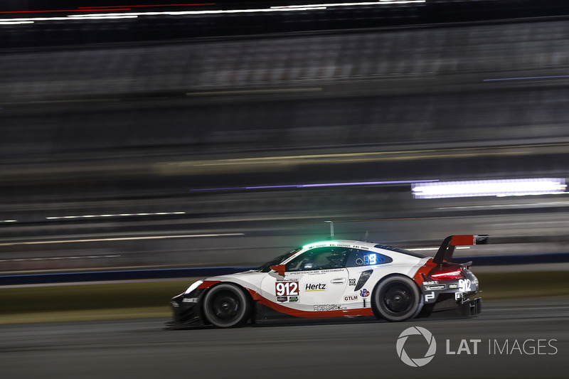 #912 Porsche Team North America Porsche 911 RSR, GTLM: Gianmaria Bruni, Laurens Vanthoor, Earl Bamber