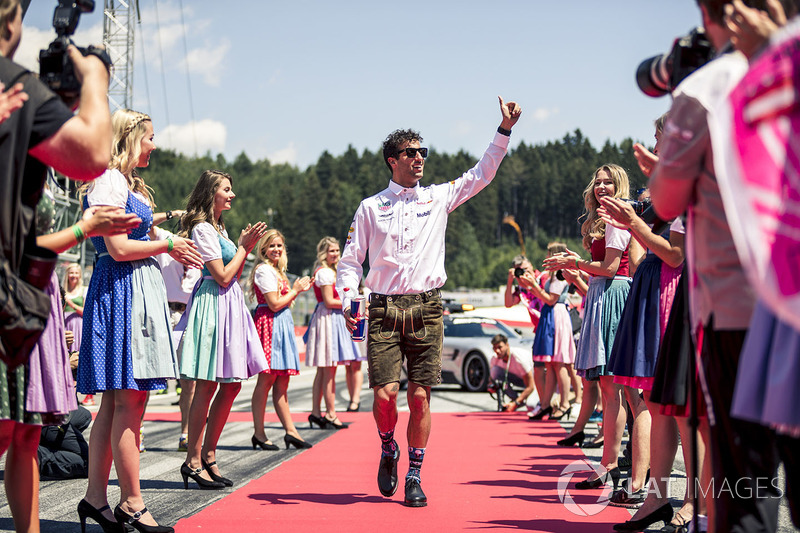 Daniel Ricciardo, Red Bull Racing on the drivers parade