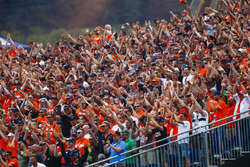 Nederlandse fans van Max Verstappen, Red Bull Racing