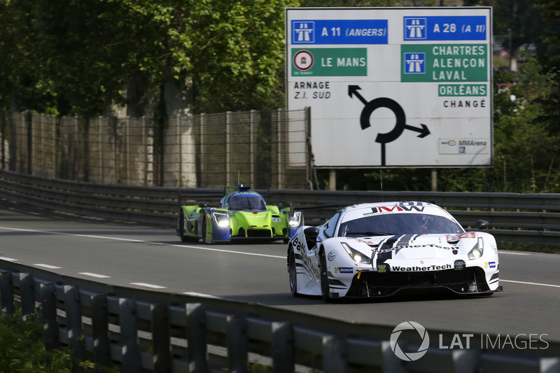 Лайам Гриффин, Купер Макнил, Джефф Сигал, JMW Motorsport, Ferrari 488 GTE (№84)