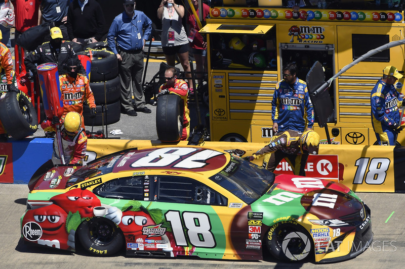 Kyle Busch, Joe Gibbs Racing, Toyota Camry M&M's Flavor Vote