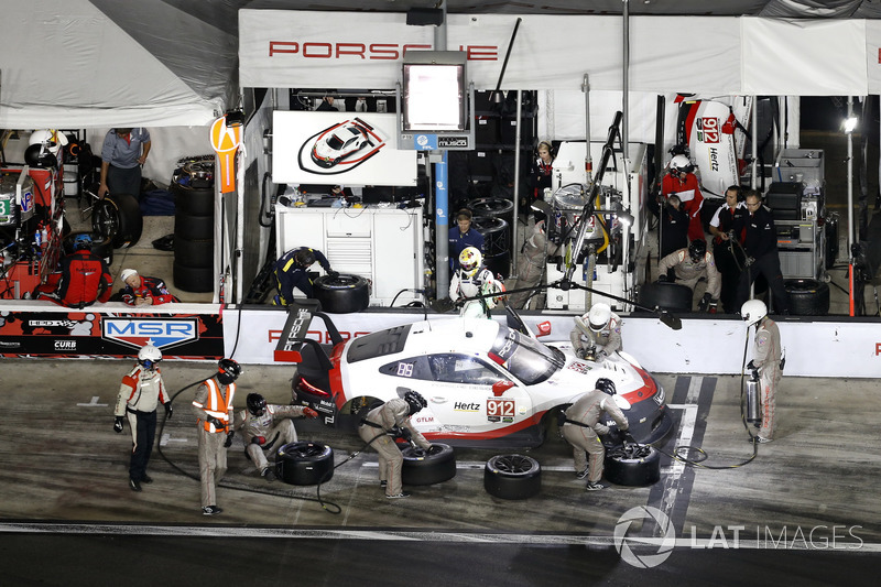 #912 Porsche Team North America Porsche 911 RSR: Laurens Vanthoor, Earl Bamber, Gianmaria Bruni