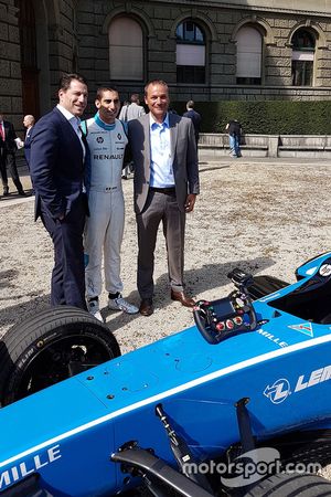 Marco Parroni, Deputy Head of Marketing, Julius Bar, Sebastien Buemi, Gian Rossi, Leiter Region Schweiz, Julius Bar