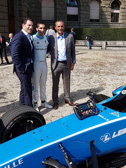 Marco Parroni, Deputy Head of Marketing, Julius Ba_r, Se_bastien Buemi, Gian Rossi, Leiter Region Schweiz, Julius Baër