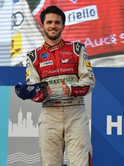 Podio: il vincitore della gara Daniel Abt, Audi Sport ABT Schaeffler