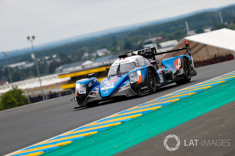 #36 Signatech Alpine Matmut Alpine A470: Nicolas Lapierre, Andre Negrao, Pierre Thiriet