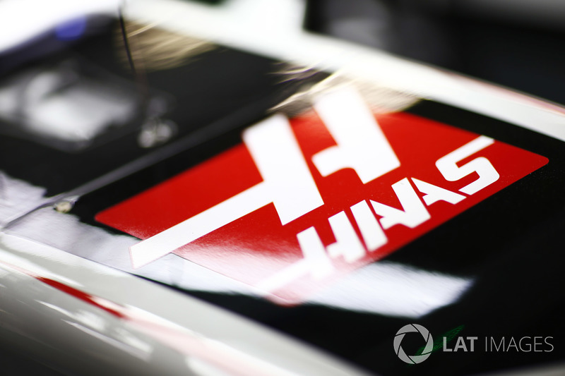 Logo Haas F1 Team VF-18 Ferrari