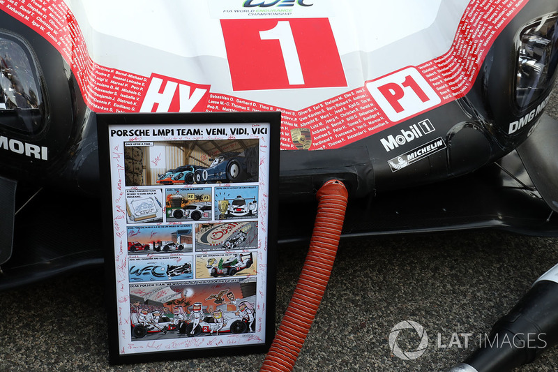 #1 Porsche Team Porsche 919 Hybrid: Neel Jani, Andre Lotterer, Nick Tandy