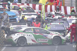 L'incidente nella Opening Race